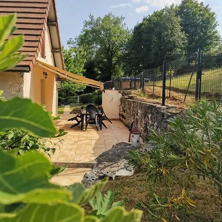 Le Machaon , Rural *** Avec Espace Piscine Prive Holiday home