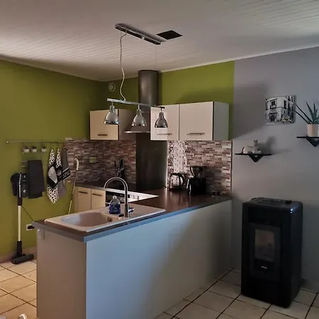 Holiday home Le Machaon , Rural *** Avec Espace Piscine Prive *