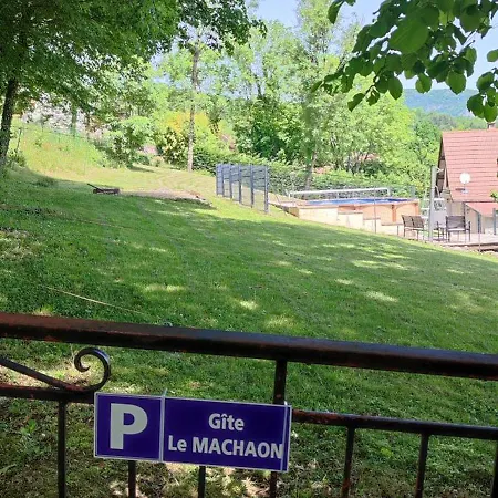 Le Machaon , Rural *** Avec Espace Piscine Prive Casa de Férias *
